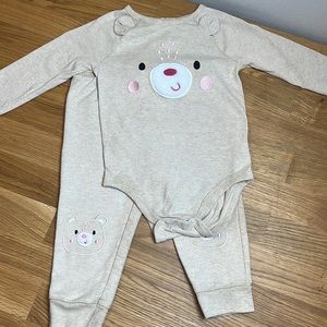 💚5 for $20/ Garanimals two piece bear outfit